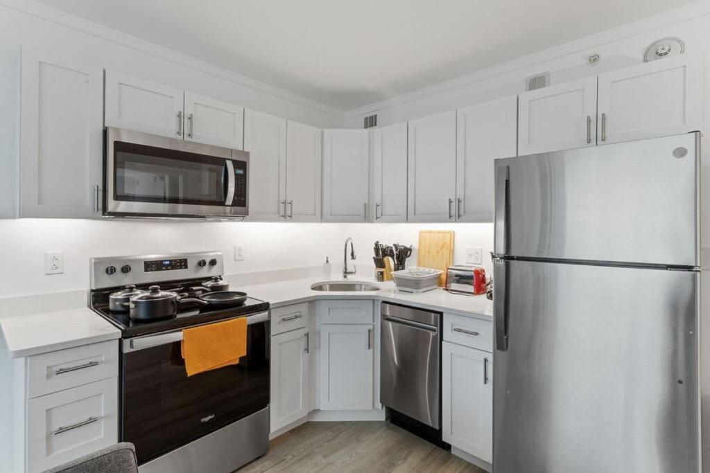 Stylish 2br 3ba Cozysuites At Showboat * Atlantic City