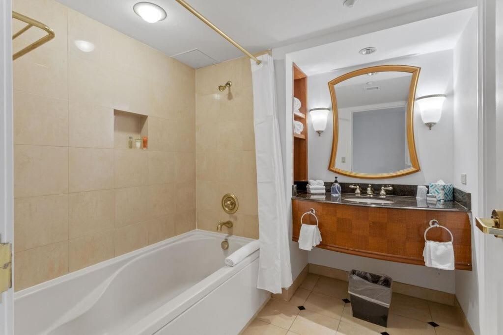 Stylish 2br 3ba Cozysuites At Showboat Apartment Atlantic City