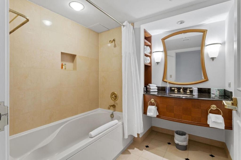 Stylish 2br 3ba Cozysuites At Showboat Apartment Atlantic City